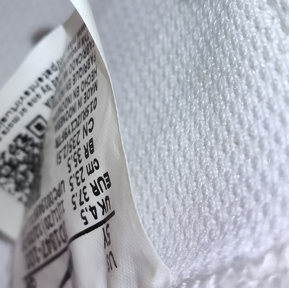 Nike Blazer Mid 77 SE GS White Arctic Punch Youth Size 5Y DD1847-101 Clean - Picture 7 of 8